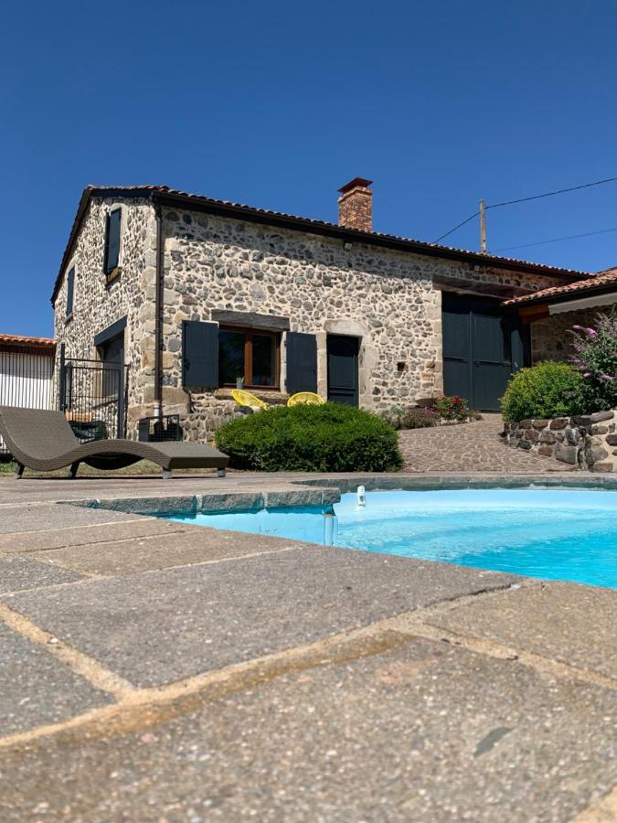 Domaine Des Pierres D Auvergne Flat Екстер'єр фото