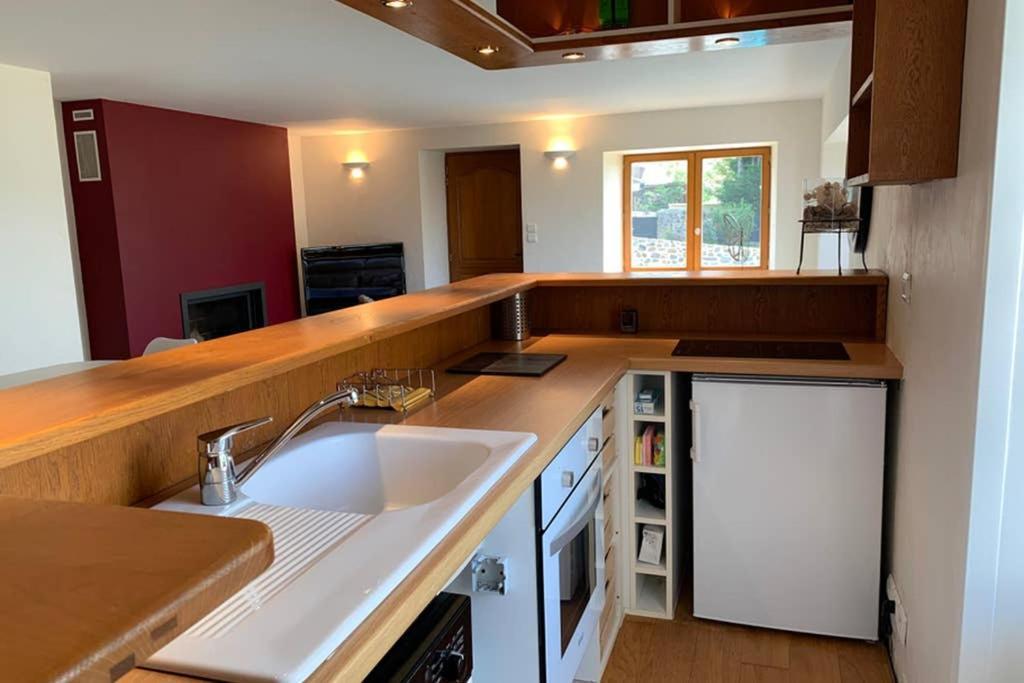 Domaine Des Pierres D Auvergne Flat Екстер'єр фото